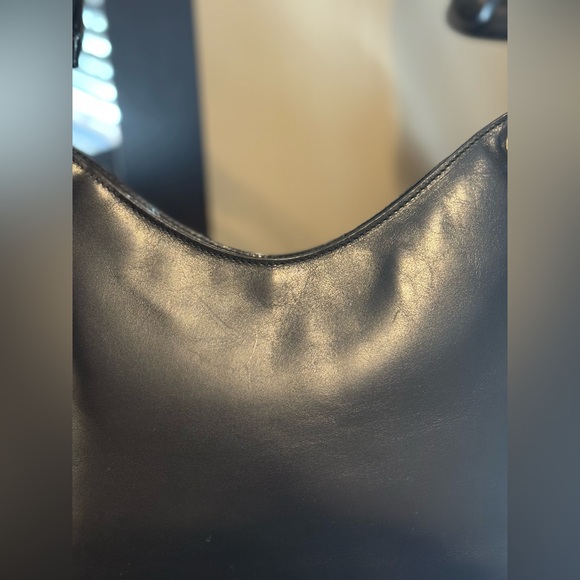 🎀Bamboo zip top handle leather handbag🎀 - Picture 7 of 16